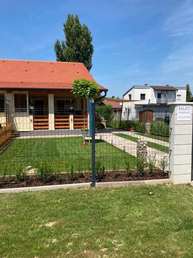 Balati Vendeghaz Apartment Balatonmariafurdo Bagian luar foto