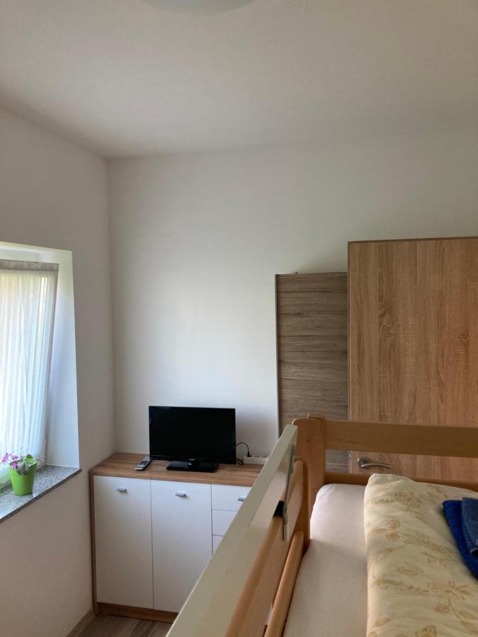 Balati Vendeghaz Apartment Balatonmariafurdo Bagian luar foto