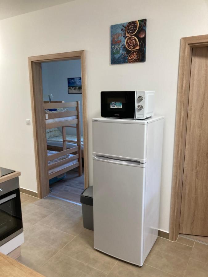 Balati Vendeghaz Apartment Balatonmariafurdo Bagian luar foto